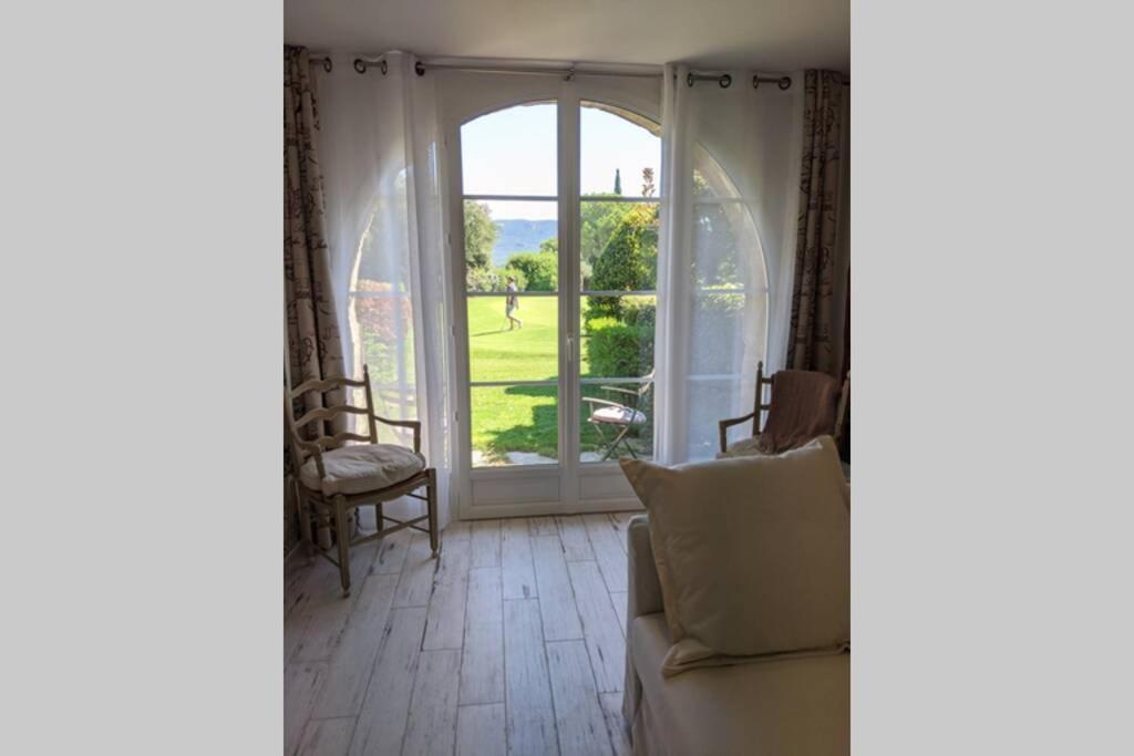 Joli F2 Saint Endreol Hameau Palayson Var La Motte  Exterior photo
