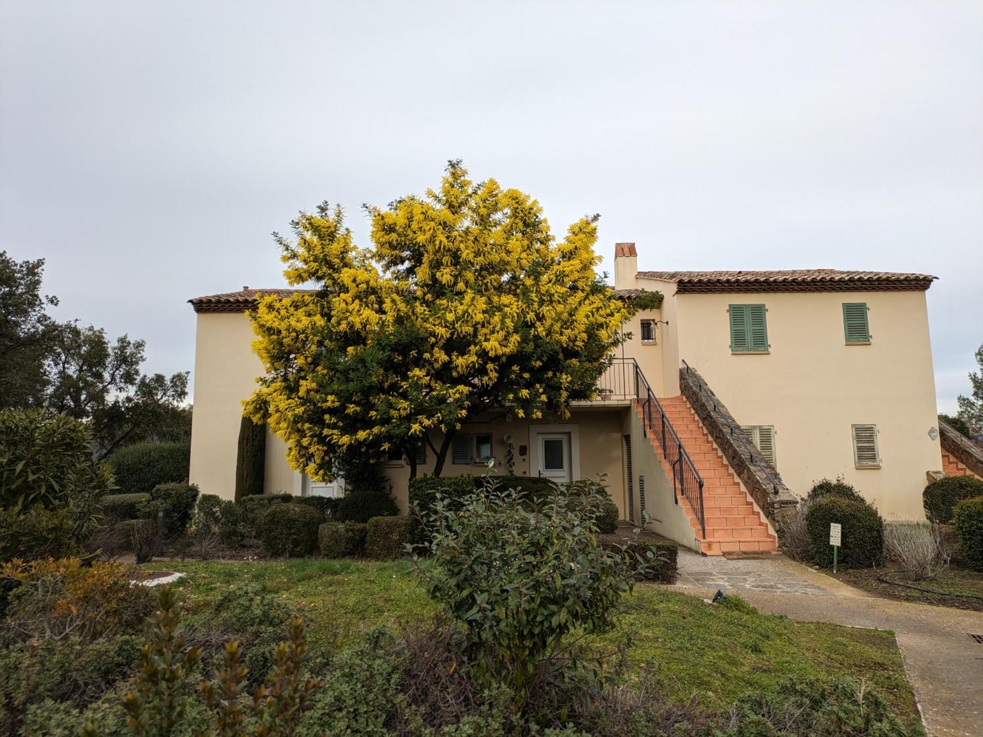 Joli F2 Saint Endreol Hameau Palayson Var La Motte  Exterior photo